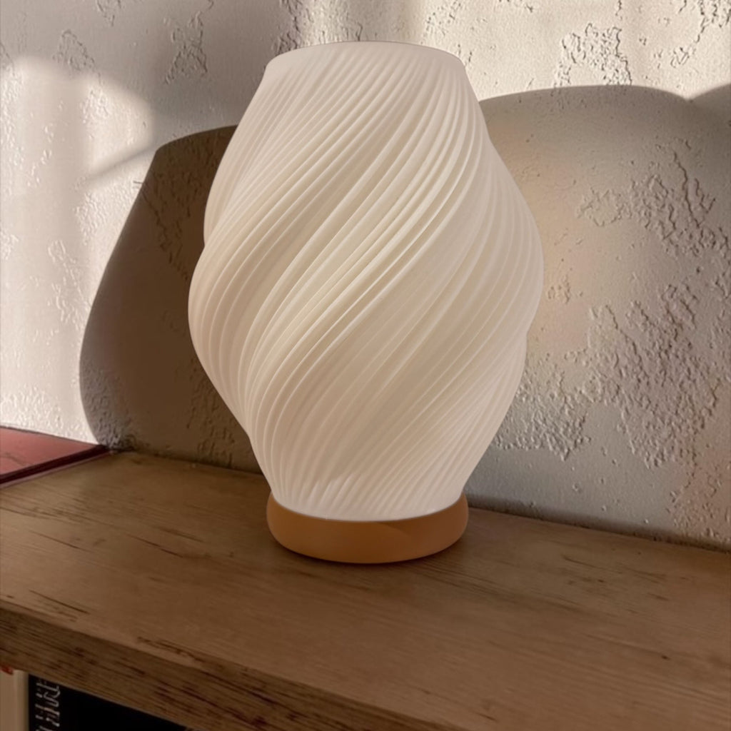ILLUTWIST
